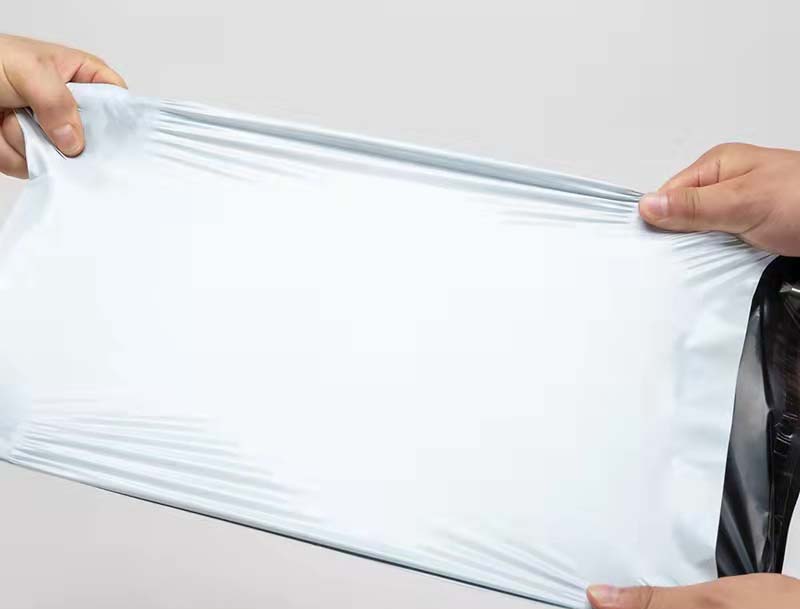 范白色快递袋-02